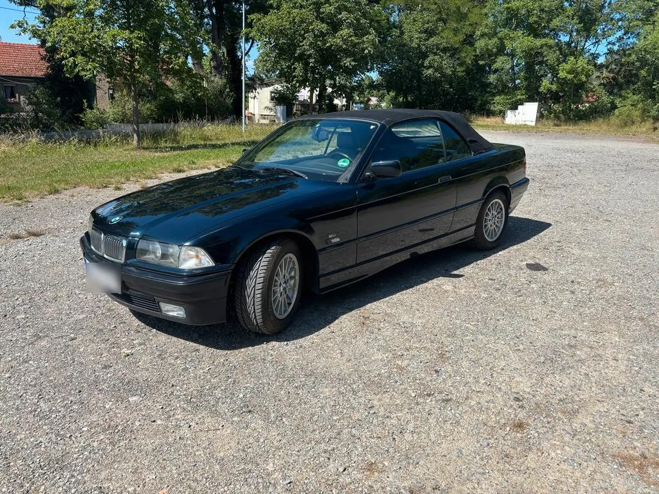 BMW 320I