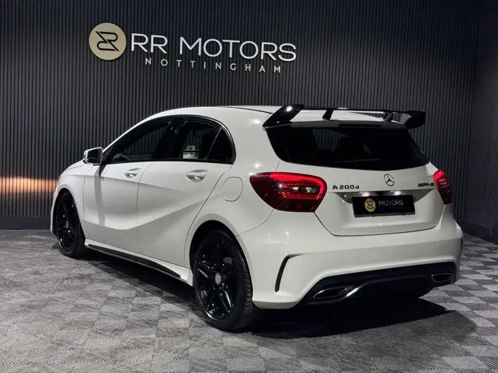 Mercedes-Benz A-Class 2016 photo 3