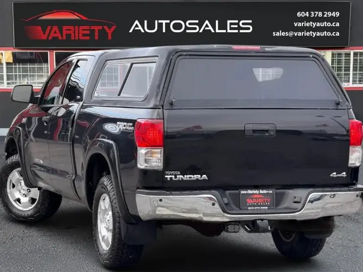 Toyota Tundra 2011 photo 3