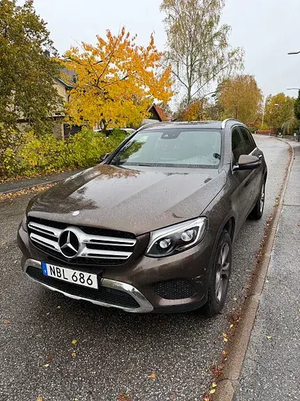 Mercedes-Benz Glc 220 D 2016 photo 2