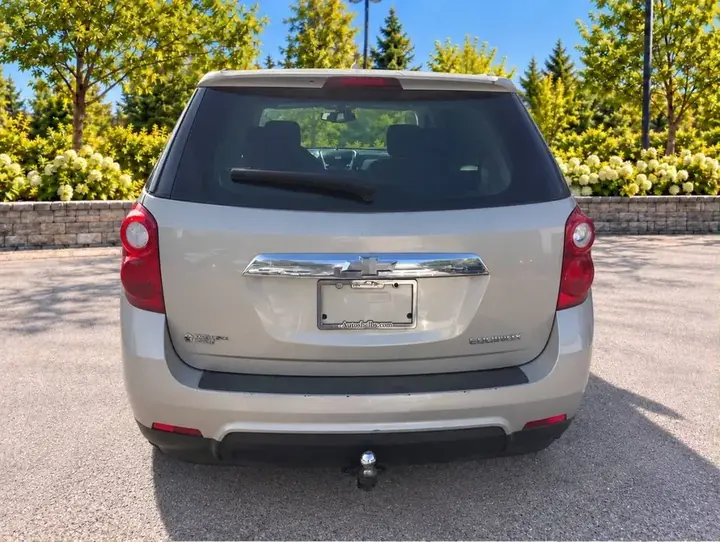 Chevrolet Equinox 2011 photo 4