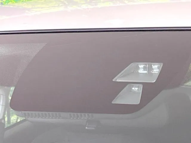 Mitsubishi Demio 13S 2017 photo 4