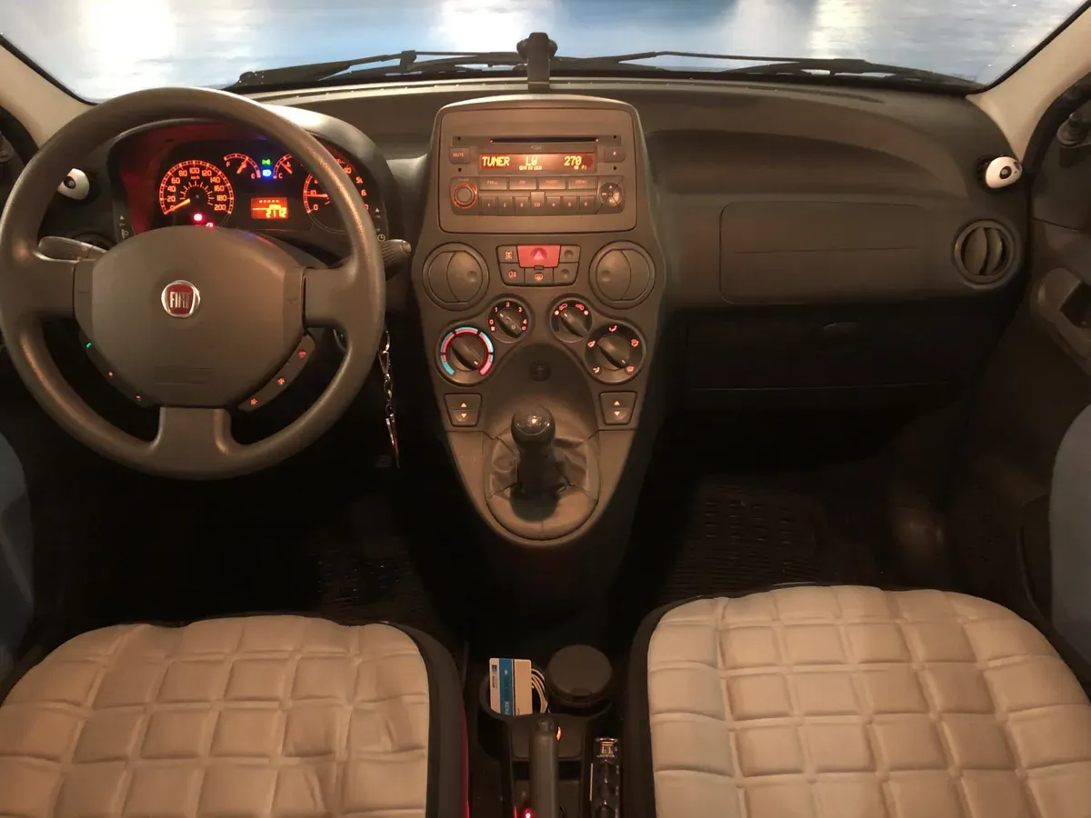 Fiat Panda 2008 photo 2