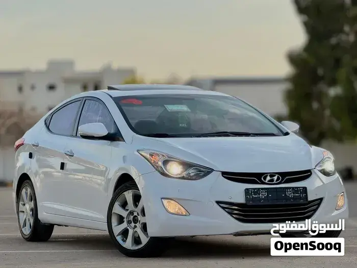 Hyundai Avante 2012 photo 4