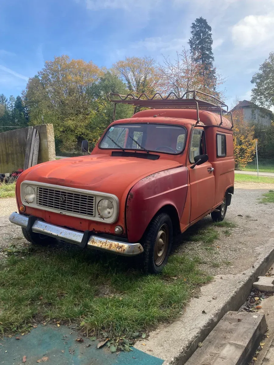 Renault R4