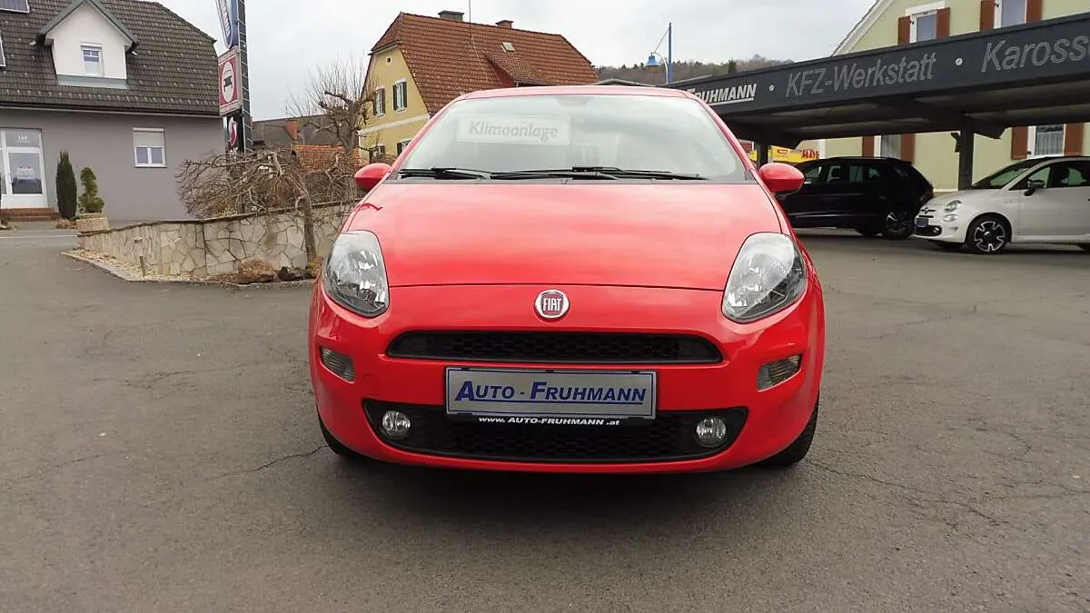 Fiat Punto 2017 photo 2