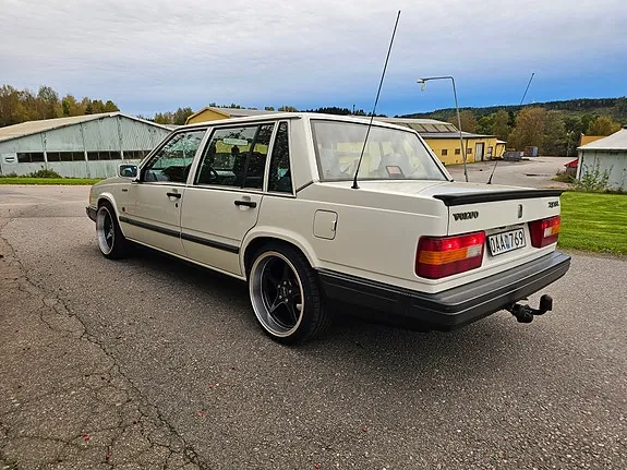 Volvo 740 1990 photo 3