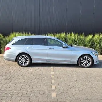 Mercedes-Benz C200D 2016 photo 3