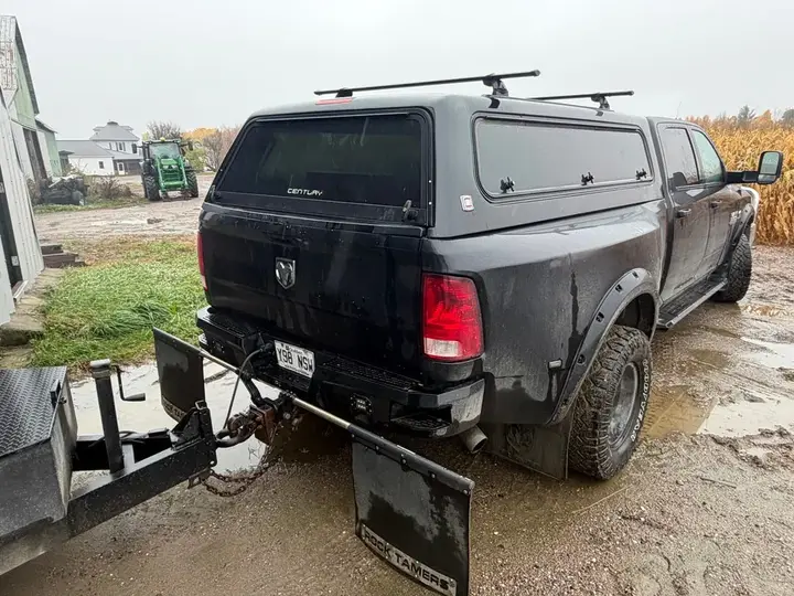 Ram 3500 2017 photo 2