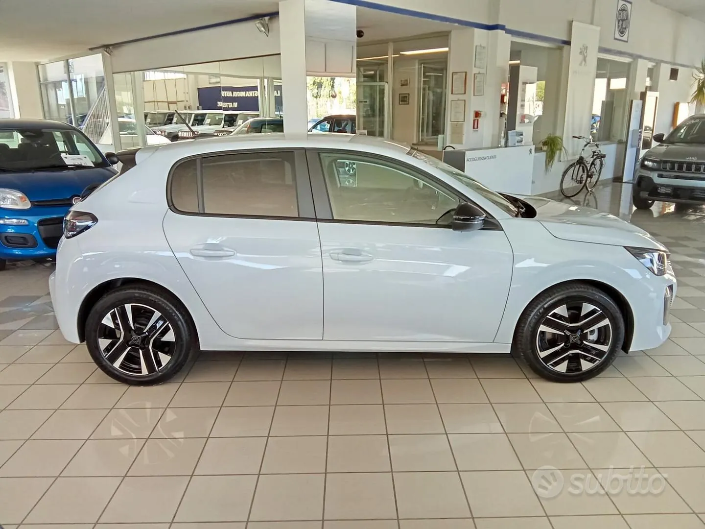 Peugeot 208 2026 photo 4