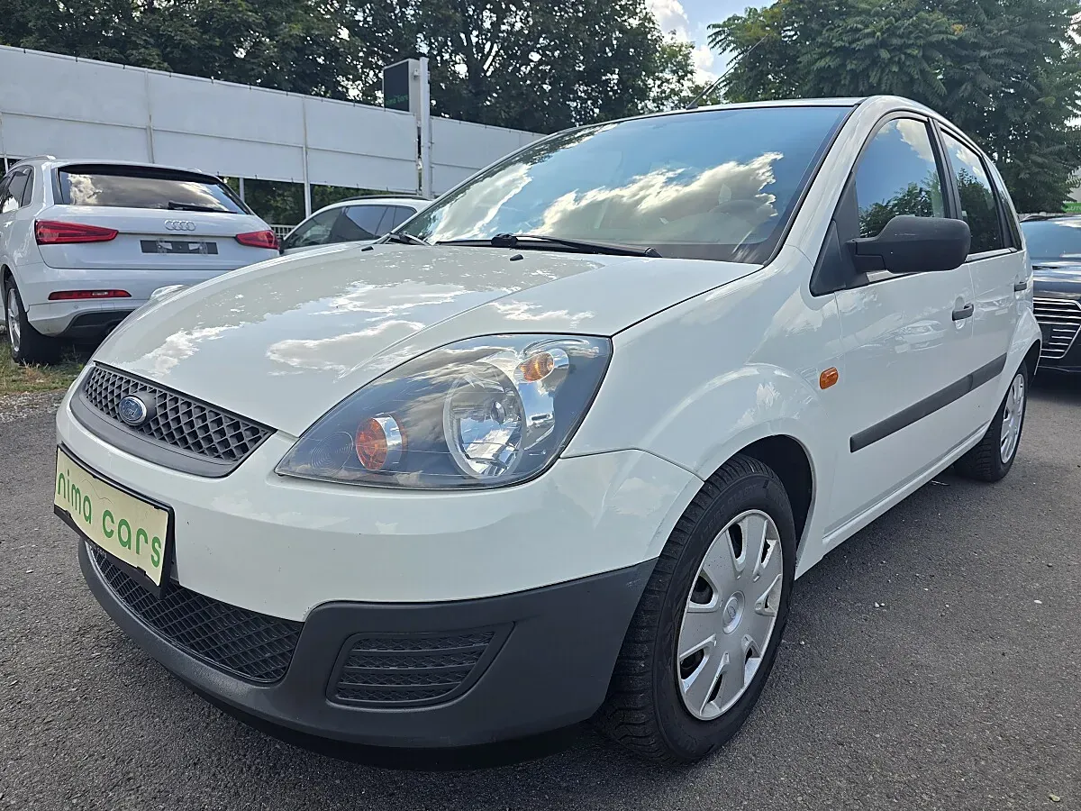 Ford Fiesta 2006 photo 2