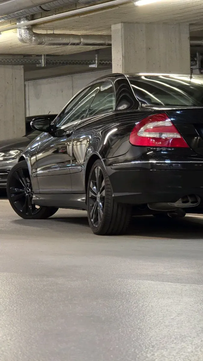 Mercedes-Benz Clk-Class