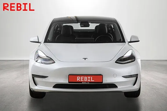 Tesla Model 3 2020 photo 3