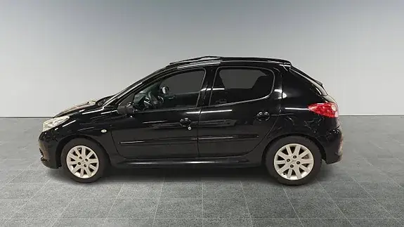Peugeot 206 2010 photo 2