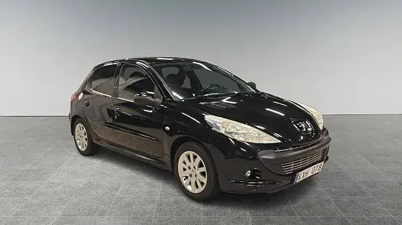 Peugeot 206 2010 photo 5