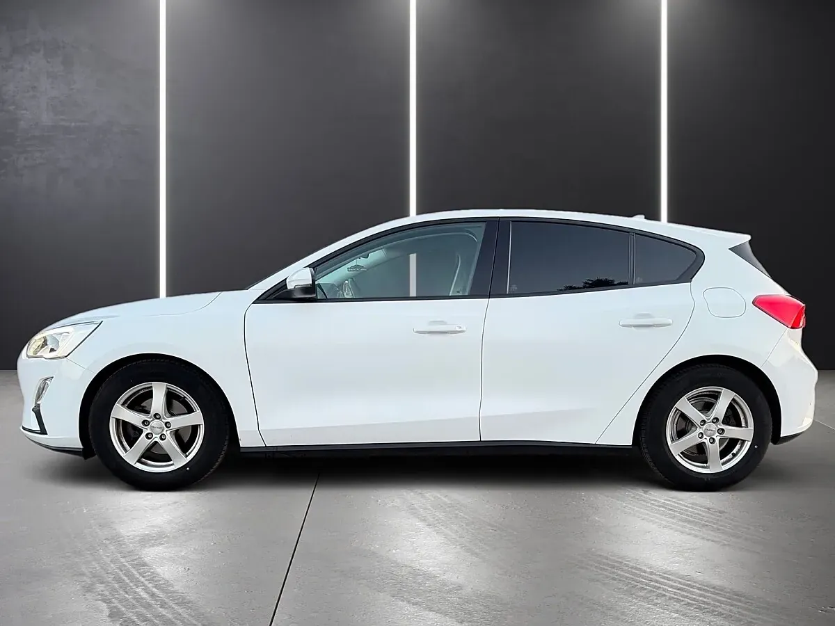 Ford Focus 2018 photo 3