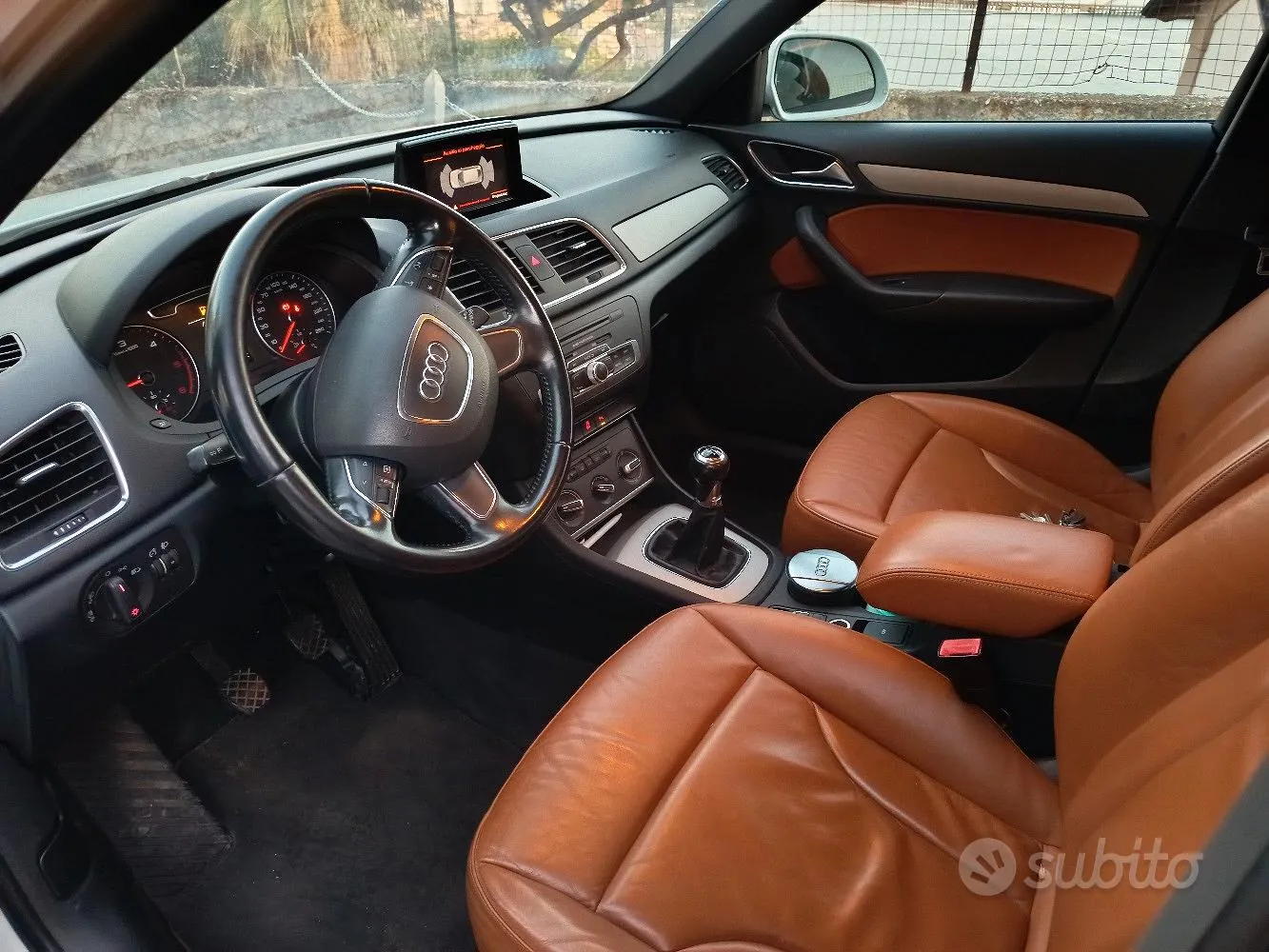 Audi Q3 2014 photo 5