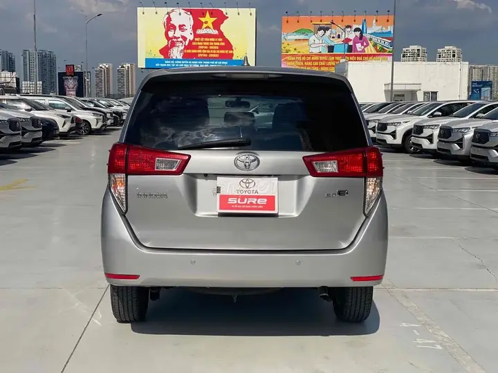 Toyota Innova 2017 photo 5