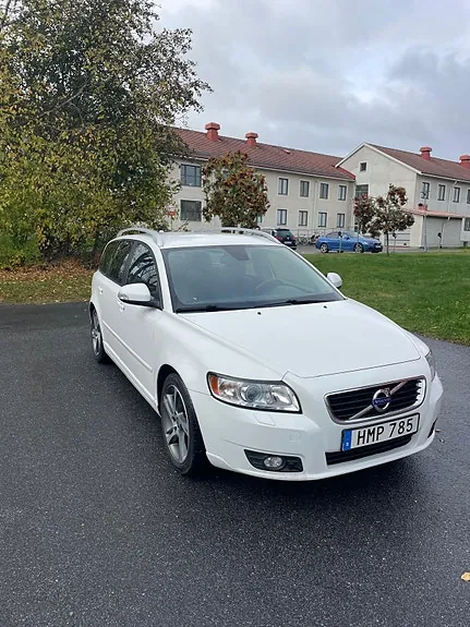 Volvo V50