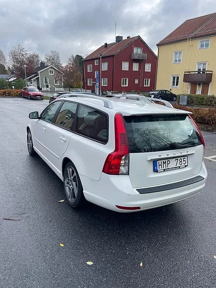 Volvo V50 2012 photo 3