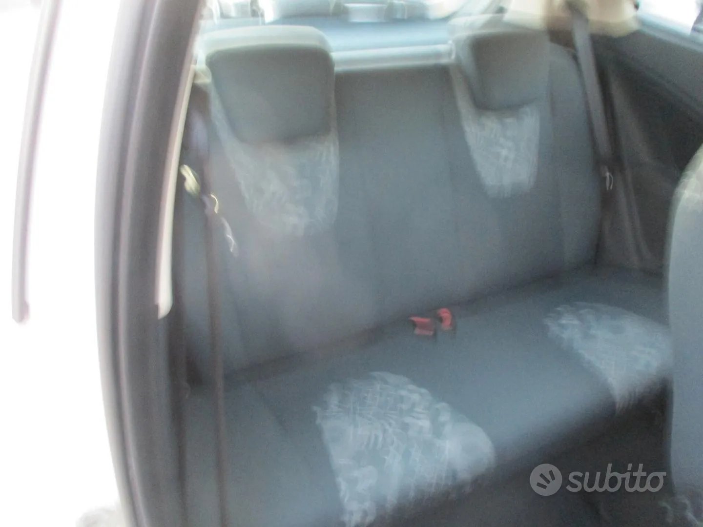Ford Ka 2014 photo 5