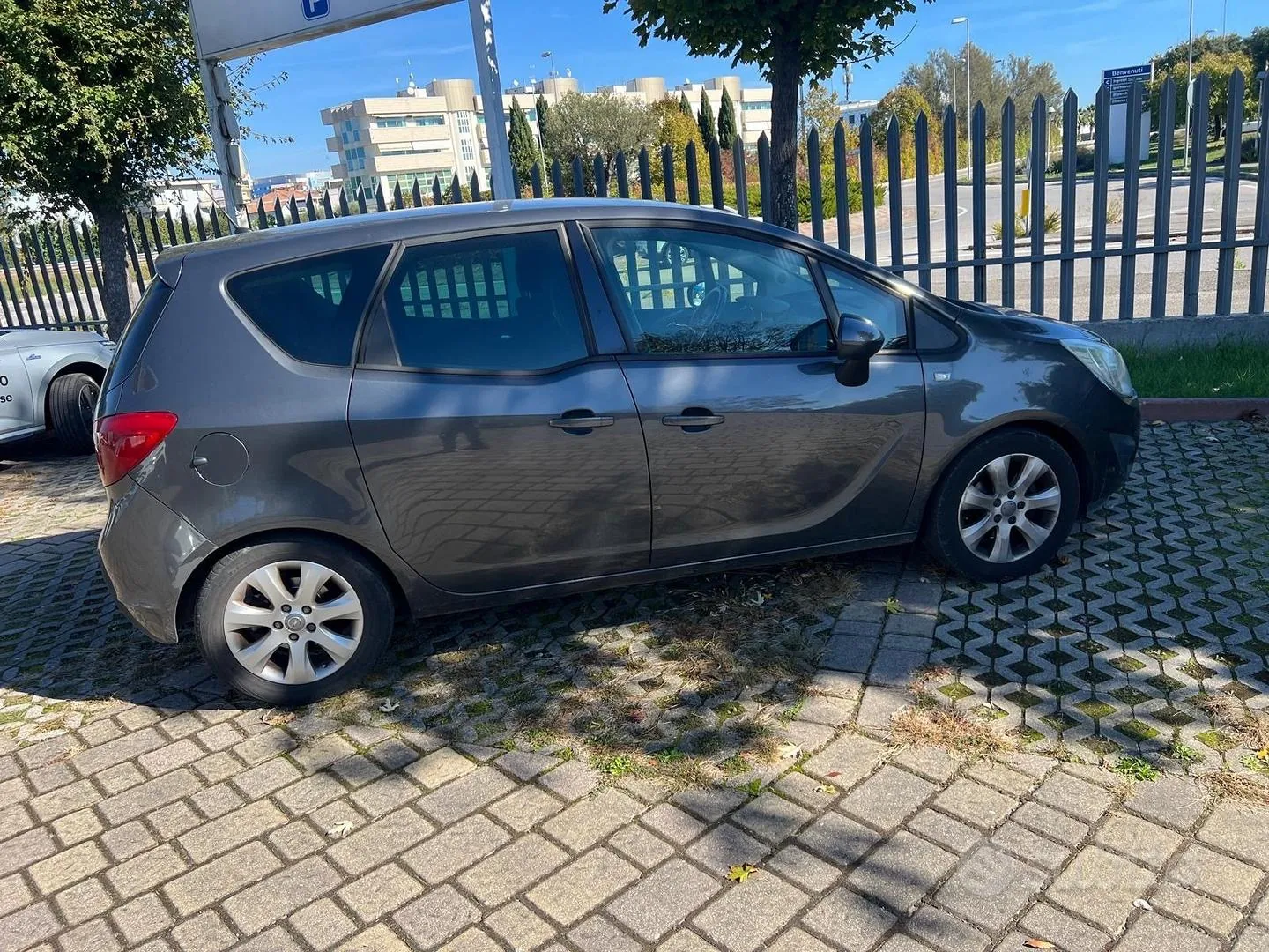 Opel Meriva 2011 photo 5