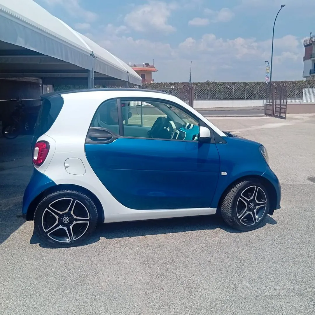 Smart Fortwo 2015 photo 4