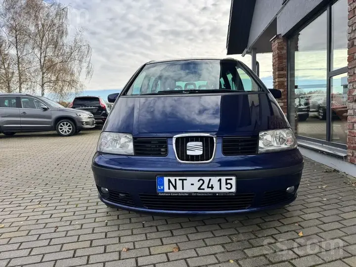 Seat Alhambra 2008 photo 5