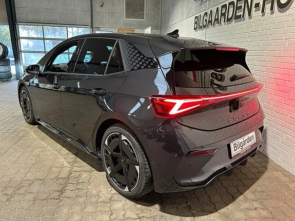 Cupra Born 2024 photo 4