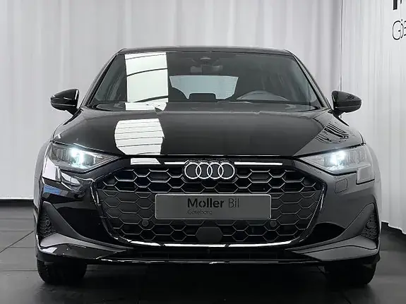 Audi A3 2026 photo 2
