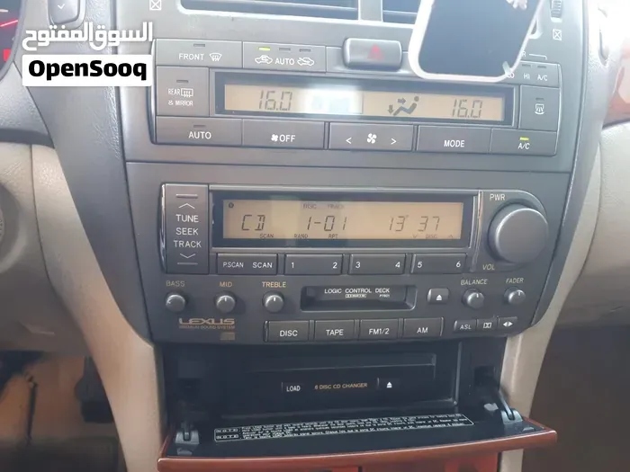 Lexus Ls 430 2001 photo 2