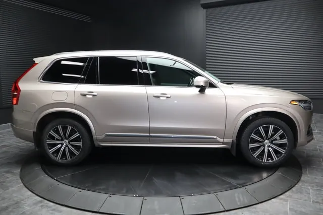 Volvo Xc90 2023 photo 2