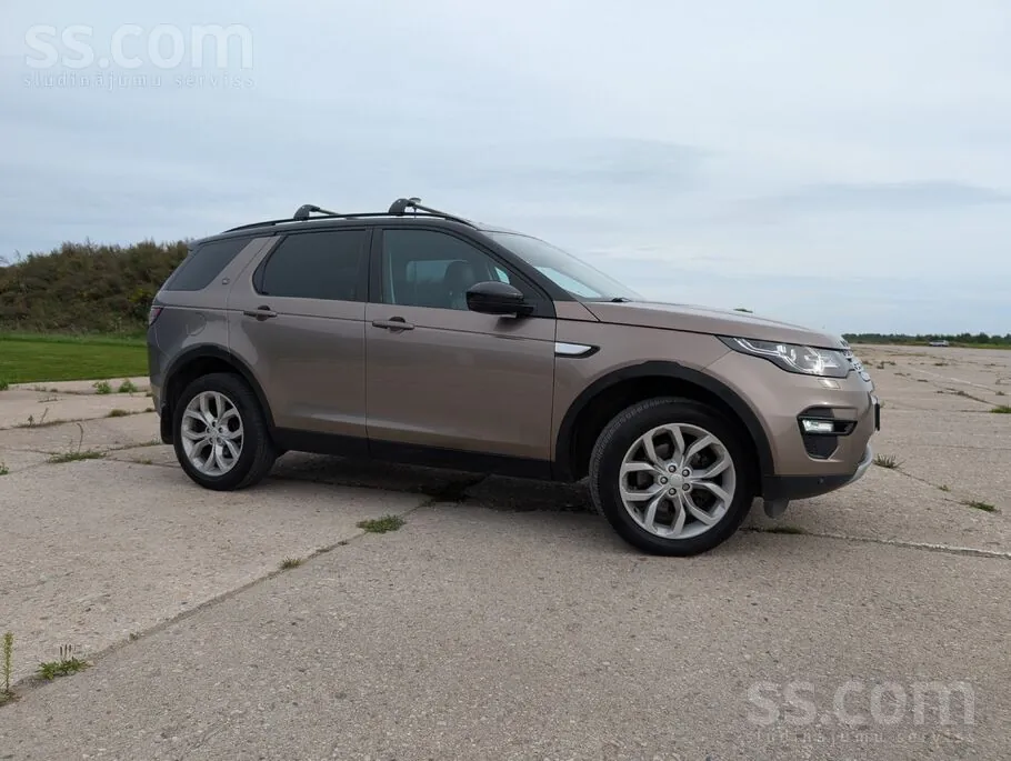 Land Rover Discovery Sport 2017 photo 3