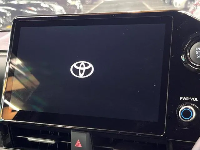 Toyota Voxy 2025 photo 4