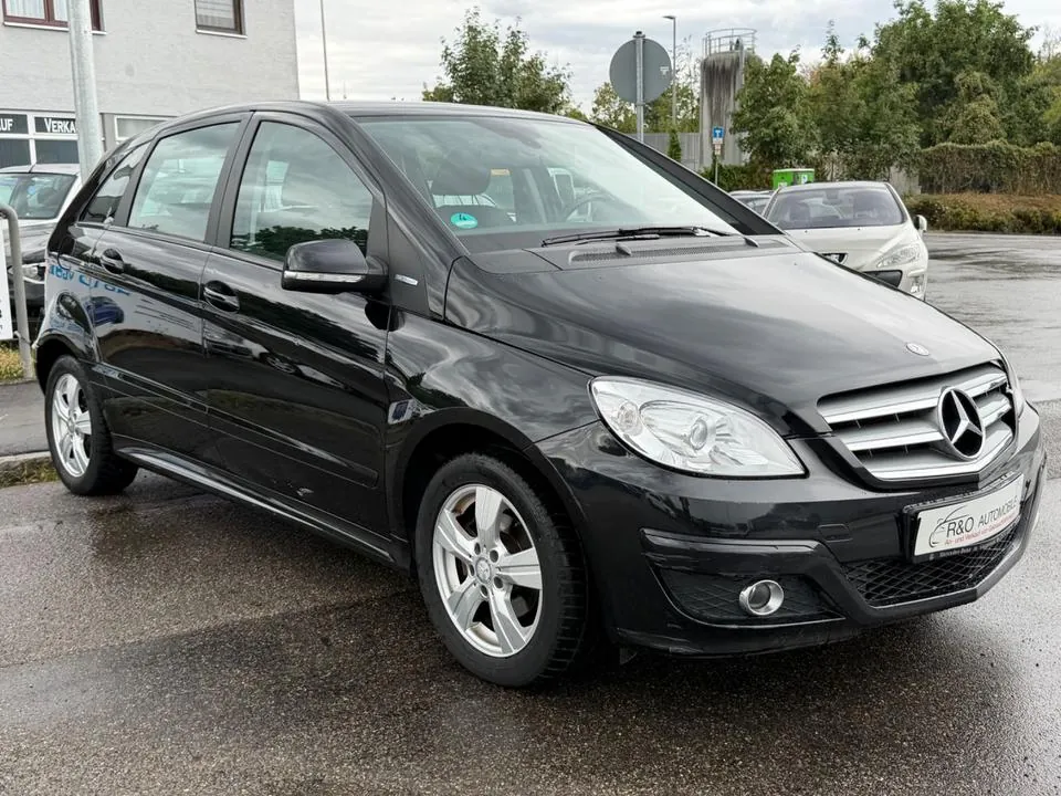 Mercedes-Benz B160