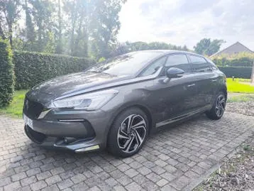 DS Automobiles Ds 5