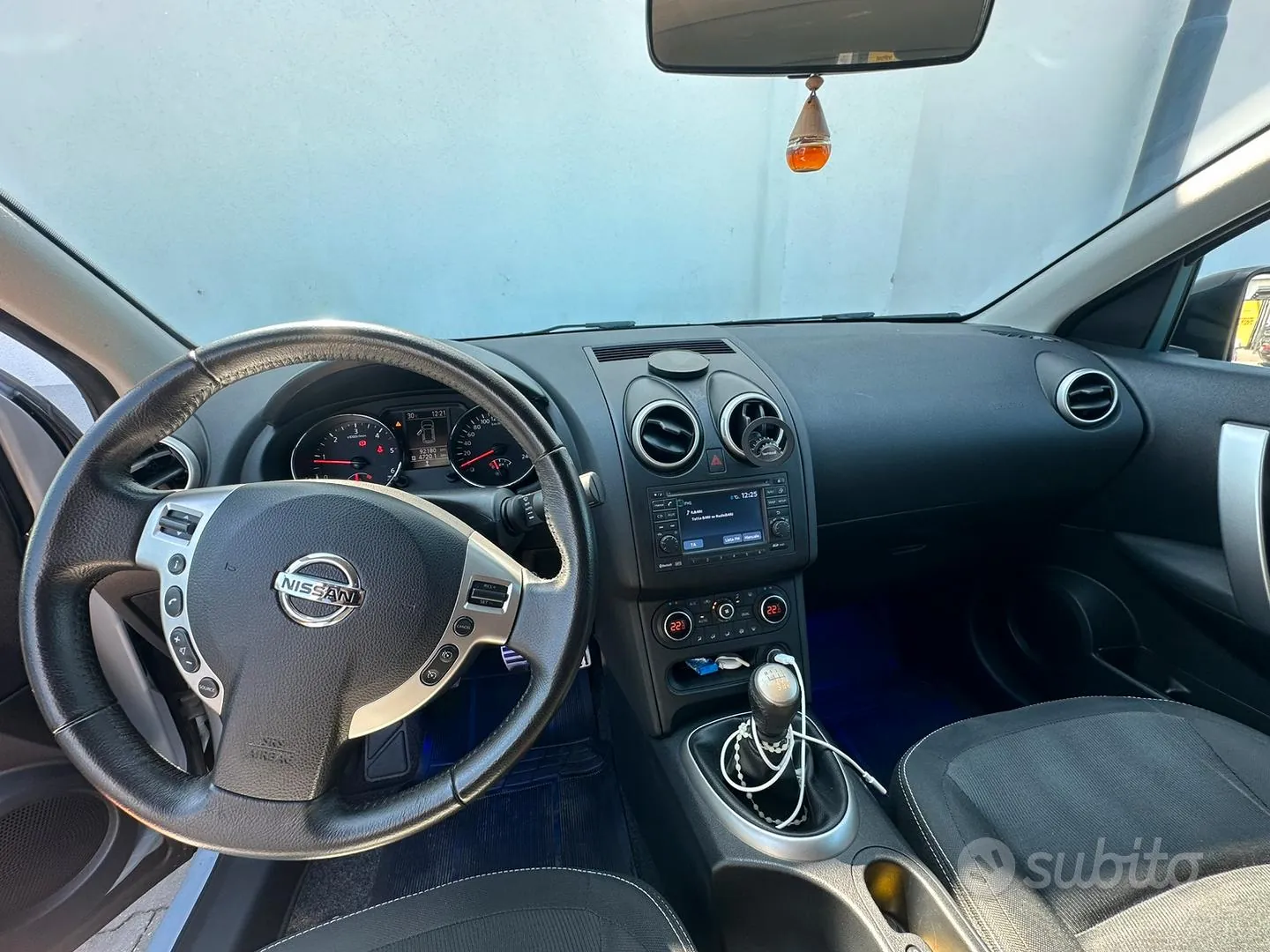 Nissan Qashqai 2012 photo 3