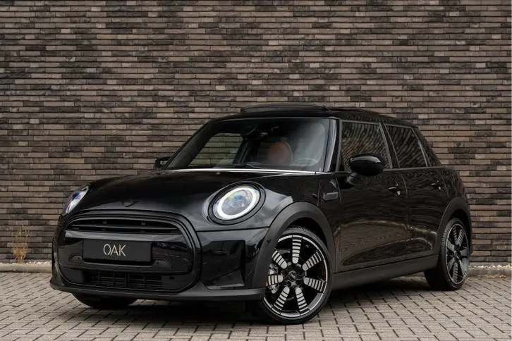 Mini Cooper 2023 photo 2