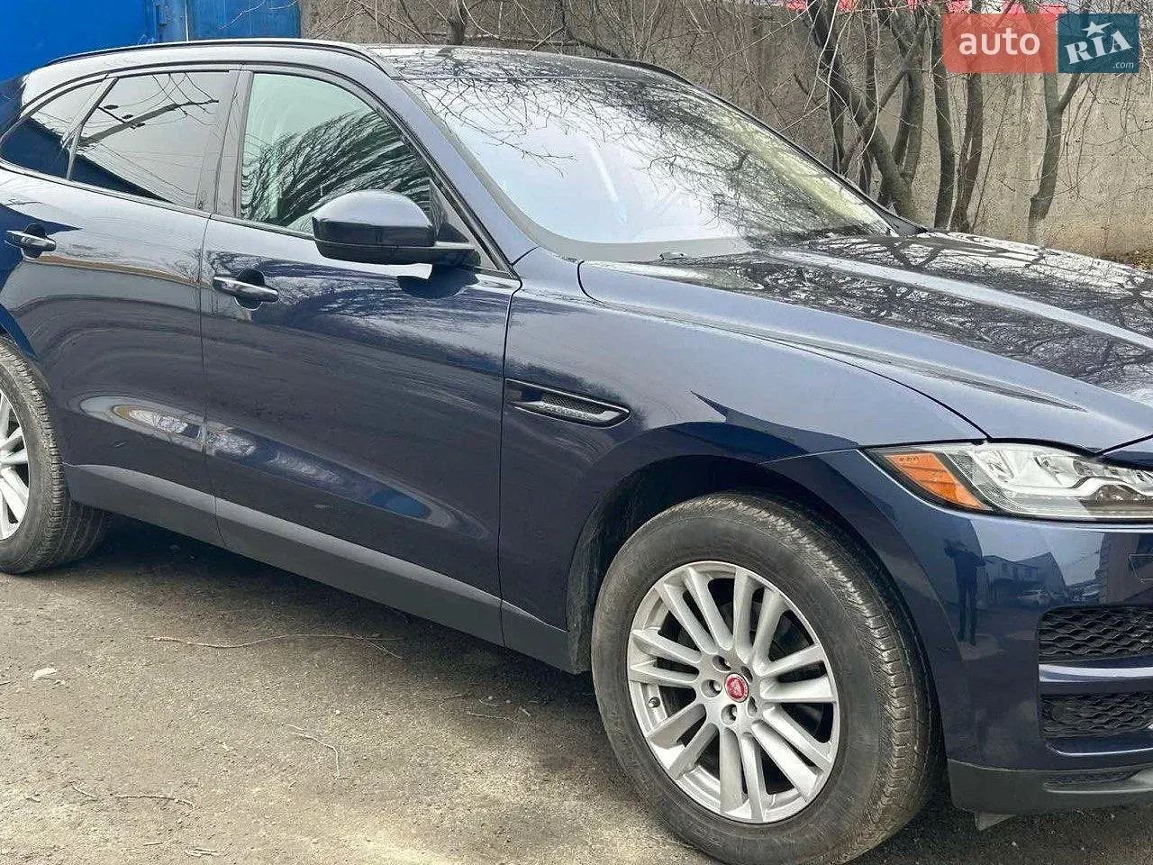 Jaguar F-Pace 2016 photo 3