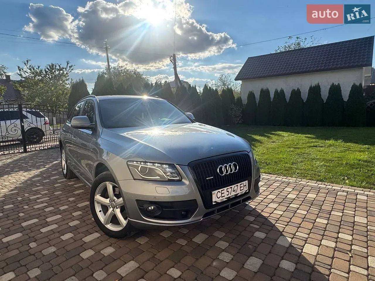 Audi Q5 2012 photo 3