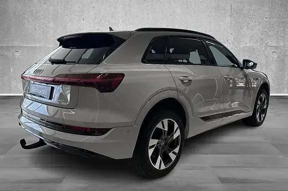 Audi E-Tron 2021 photo 4