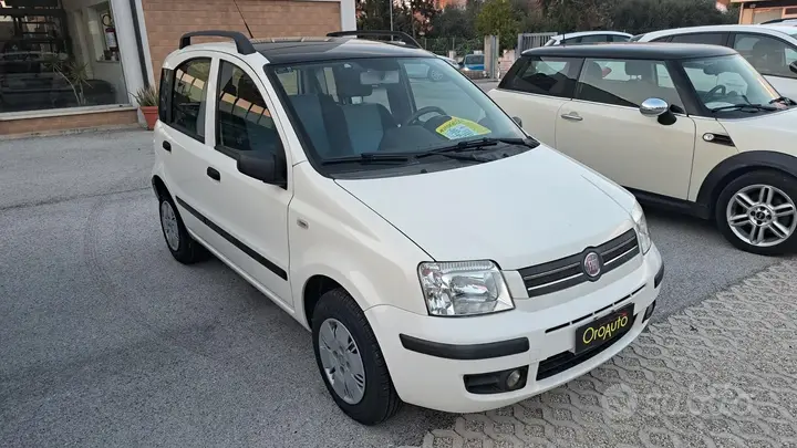 Fiat Panda 2009 photo 2
