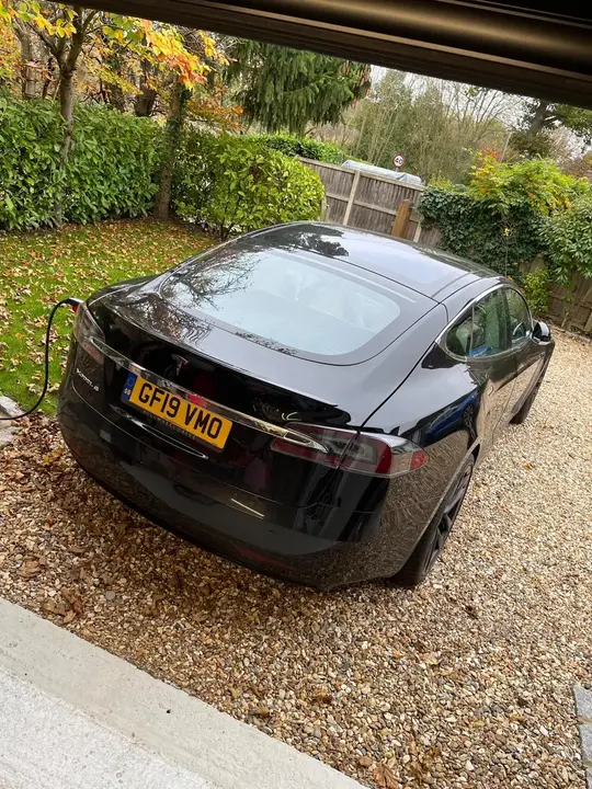 Tesla Model S 2019 photo 5
