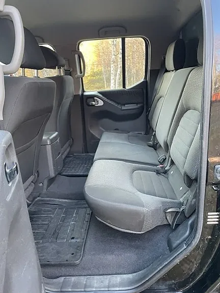 Nissan Navara 2012 photo 3