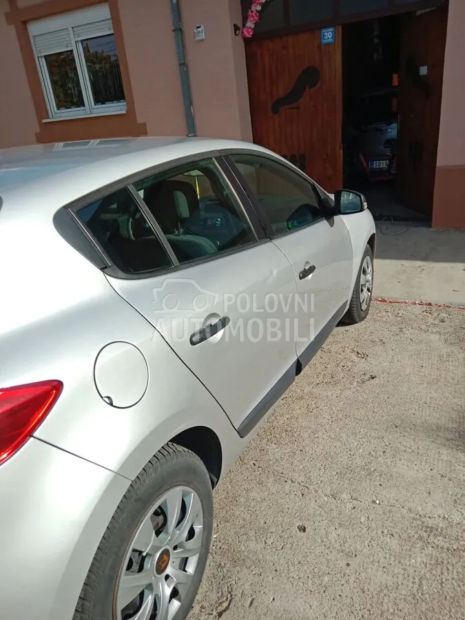 Renault Megane 2012 photo 5