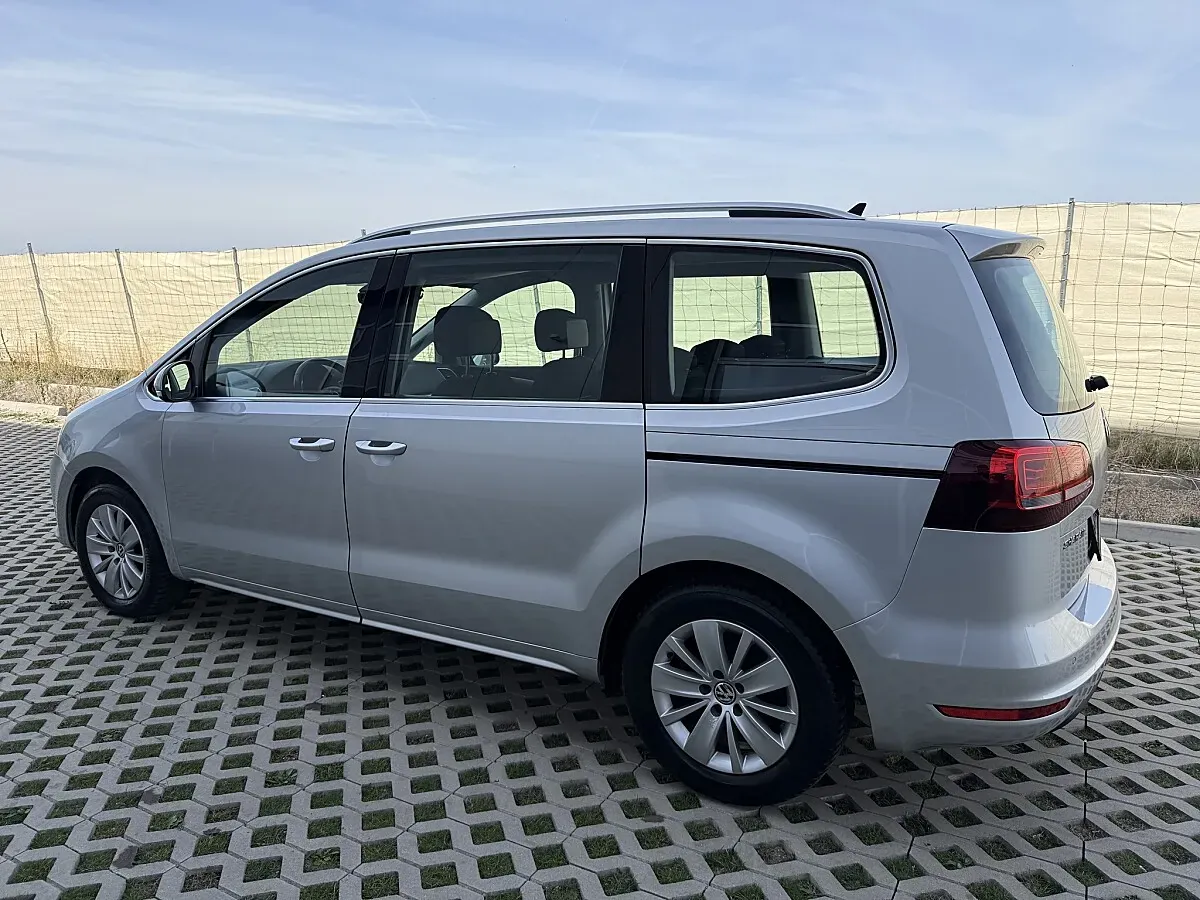 Volkswagen Sharan 2015 photo 3