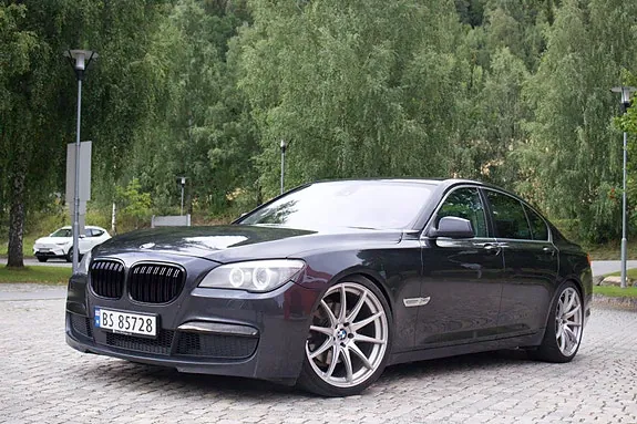 BMW 740D