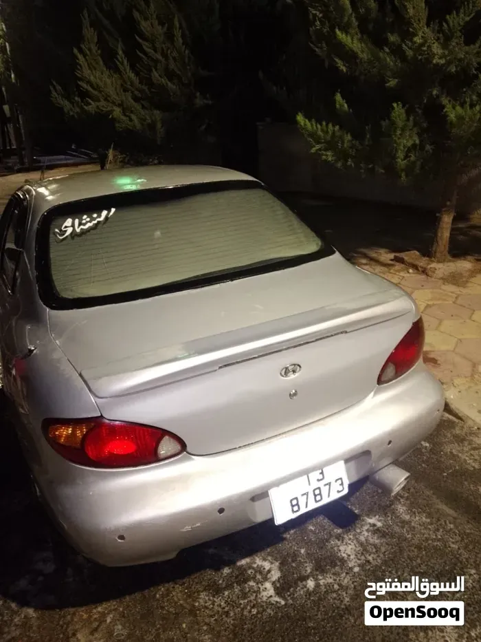 Hyundai Avante 1999 photo 4