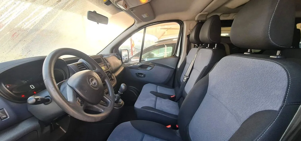 Opel Vivaro 2016 photo 5