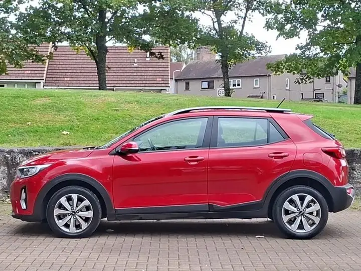 Kia Stonic 2023 photo 4